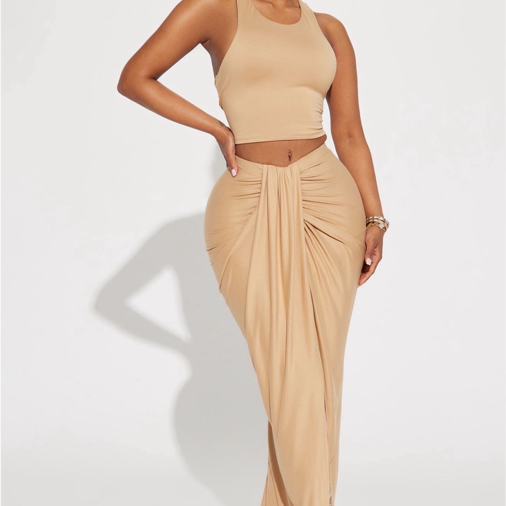 Fashion Nova Lanie Maxi Skirt Set - Nude XL
